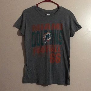 Miami Dolphins shirt